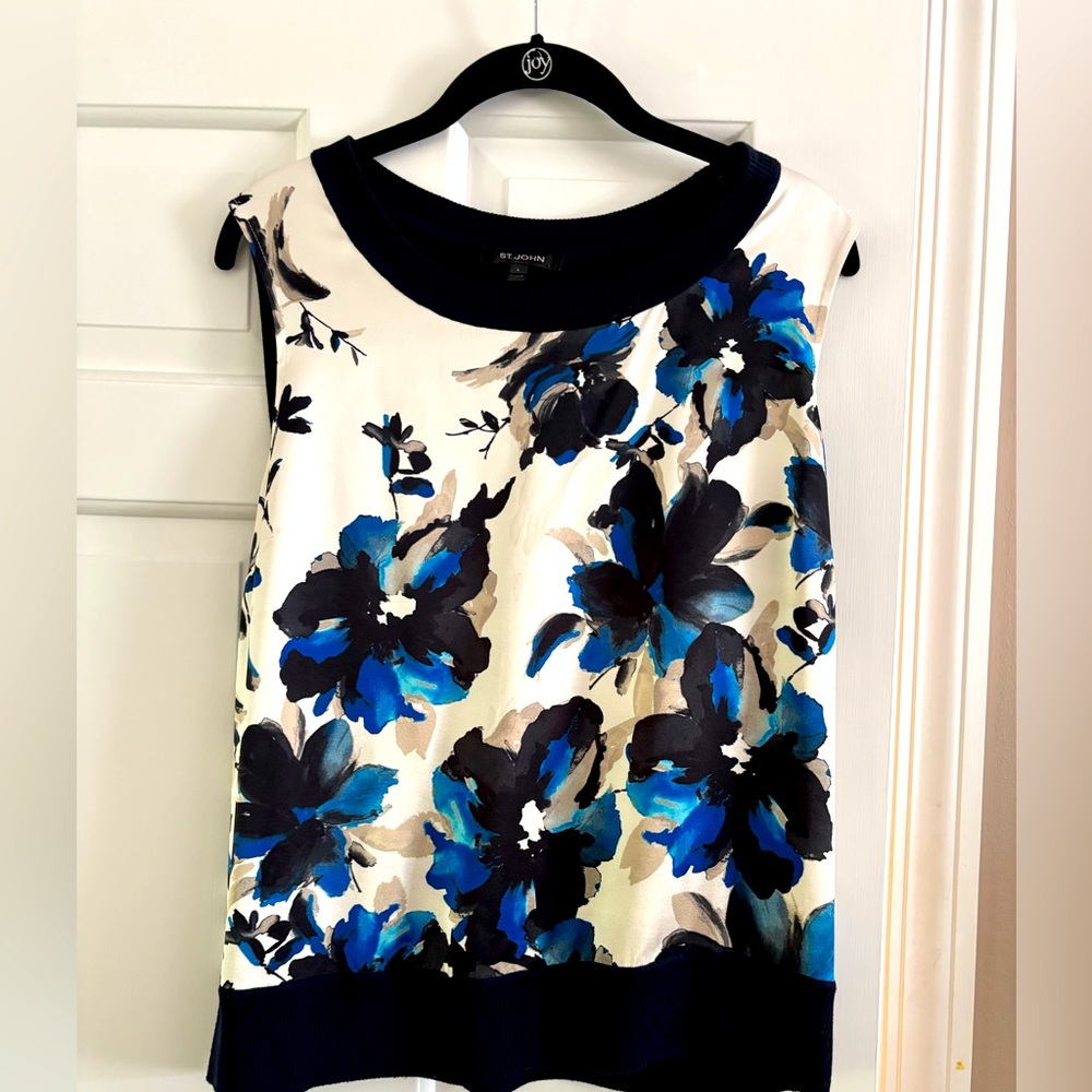 St. John Floral Silk  Sleeveless Top